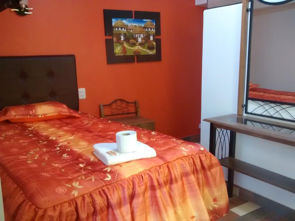 Hotel Residencial El Eden De Adan Y Eva Андауайлас Стая снимка
